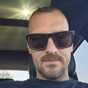  Sterling Heights,  Yuriy, 39