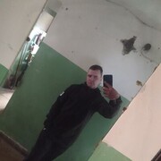  ,   Dima, 37 ,  