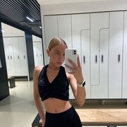  , 