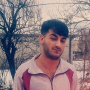  ,   Armen, 32 ,   ,   