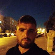  ,  Vania, 26
