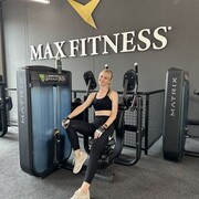  Praha,   Elena, 38 ,   c , 