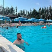  ,   Sargis, 32 ,   ,   