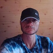  ,   Shalva, 43 ,   ,   