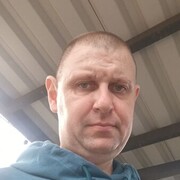  ,  Maikl, 40
