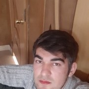  ,  Begzod, 29
