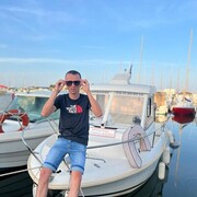  ,   Denis, 31 ,     , c 