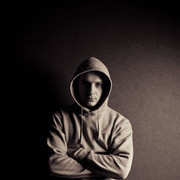  ,   Ilegal, 35 ,   , 