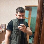  --,   Dominik, 33 ,   ,   