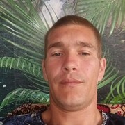  ,  Sergey, 33