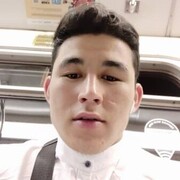  ,  Shohrux, 25