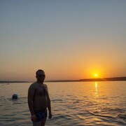  ,    Ravshan, 30 ,     