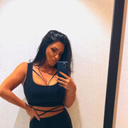  ,   Julia, 33 ,   ,   