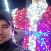  ,   Javlon, 38 ,   ,   , c , 