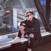  ,   Mark, 28 ,   