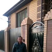  ,   Umar, 34 ,   