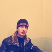  ,   Hayk, 33 ,   