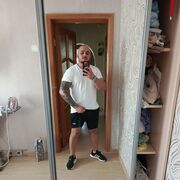  ,  Miguel, 29