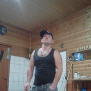  ,   Maksim, 39 ,   