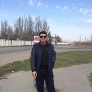  ,   Irakli, 44 ,   c 