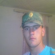  ,   Farik, 32 ,   