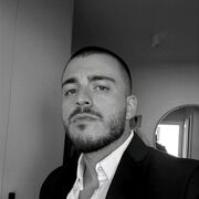  ,  Marat, 38