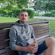  ,   Valik, 32 ,  