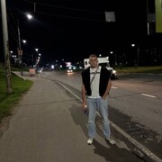  ,  Alex, 19