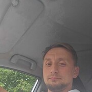  ,   Valeriu, 32 ,   ,   