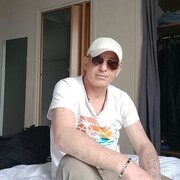  Gobelins,   Irakli, 42 ,   ,   