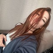  , 