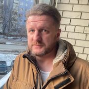  ,   Denis, 35 ,   ,   