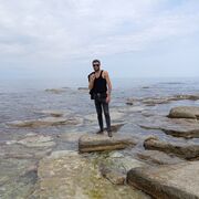  ,   Emil, 35 ,   ,   