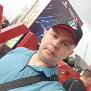  ,   Maxim, 40 ,   c 