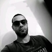  ,   Mehdi, 24 ,   ,   