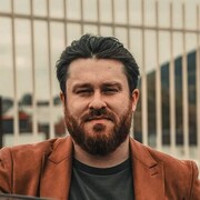  ,  Freeman, 32