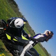  -,   Queen, 34 ,   ,   , c , 