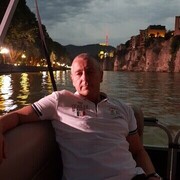  ,  Serge, 53