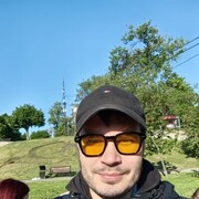  ,   Anton, 36 ,   ,   