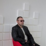  ,   Maxim, 55 ,   