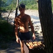  ,   Artur, 35 ,   ,   , c 