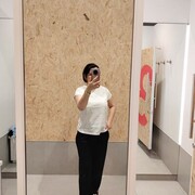  ,   Nina, 41 ,  