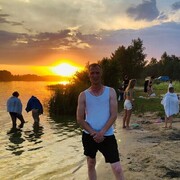  ,   Evgeny, 37 ,   ,   , c , 