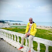  ,  Esmail, 33
