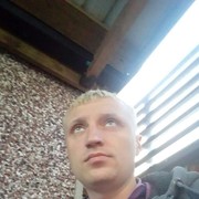  Sherburn in Elmet,  Aleksandr, 28