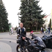  ,   Slim, 51 ,  