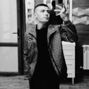  ,   Artur, 25 ,   ,   