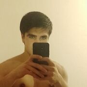  ,  Ali, 22