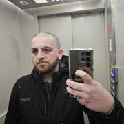  ,  Avtandil, 33