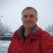 ��� � �����